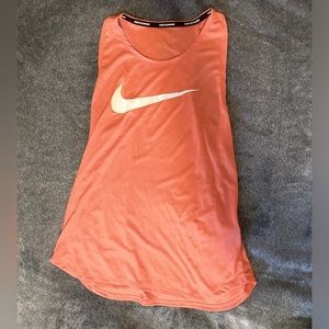 Nike tank